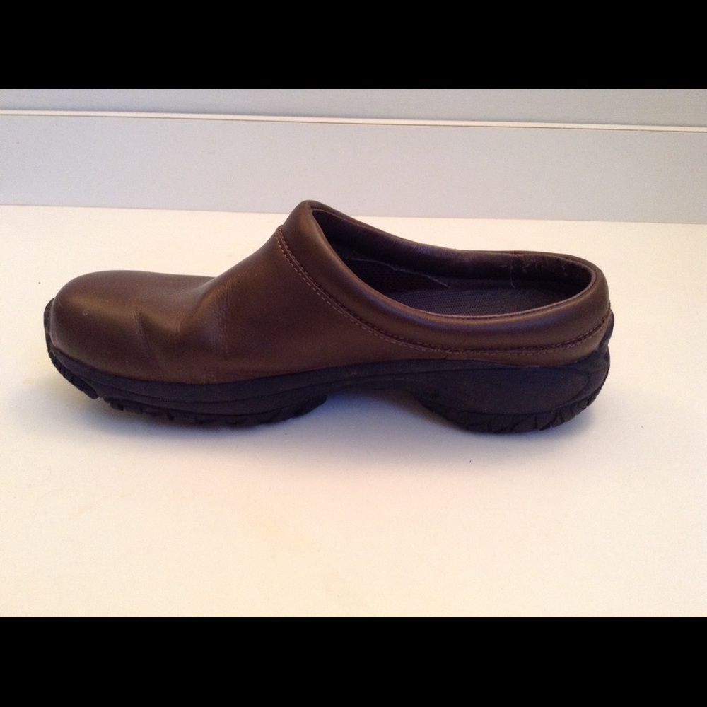 Merrell - Picture 3 of 7